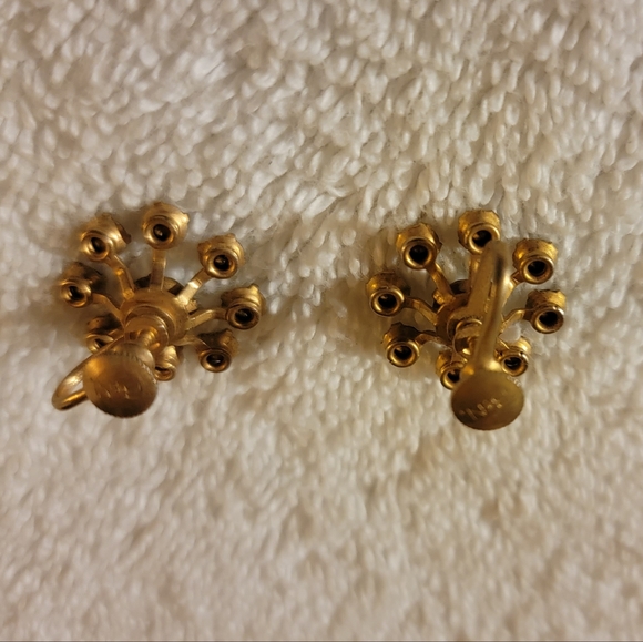 Vintage screwback earrings. Blue stone with rhinestones. - Picture 2 of 3